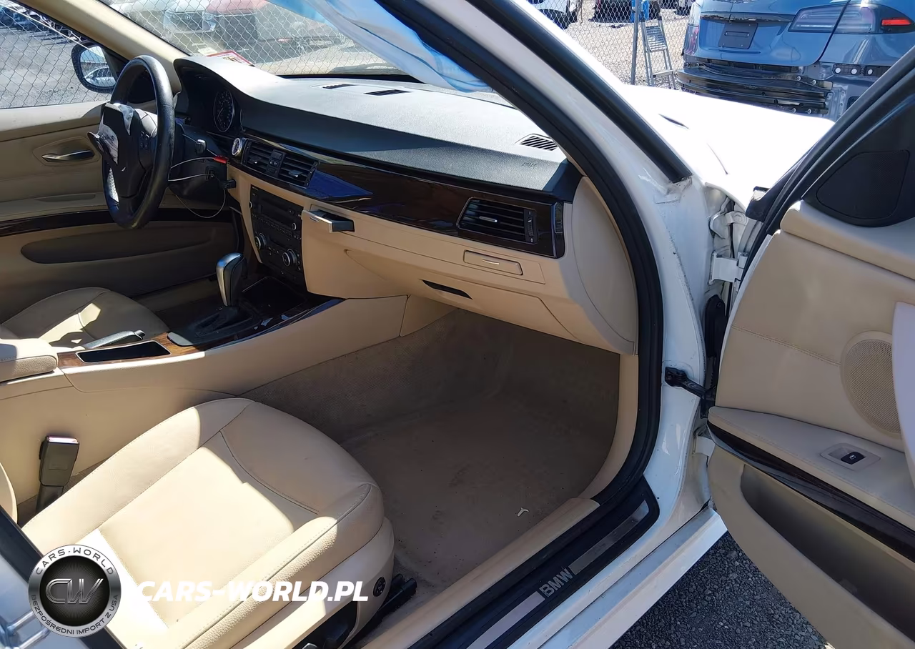 2011 BMW 328I xDrive VIN:WBAPK5G51BNN28544 - 5