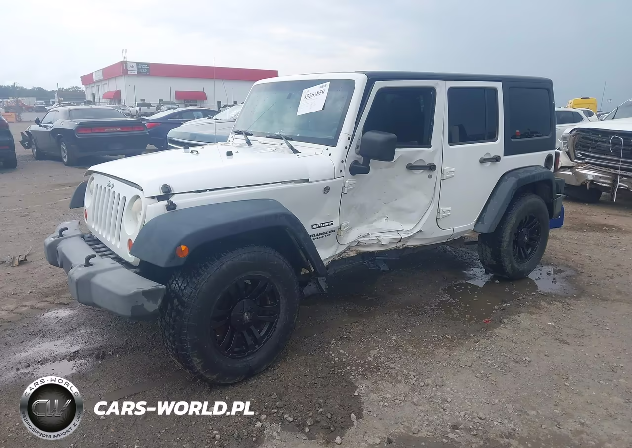 2013 Jeep Wrangler Unlimited Sport VIN:1C4BJWDG4DL505527 - 2