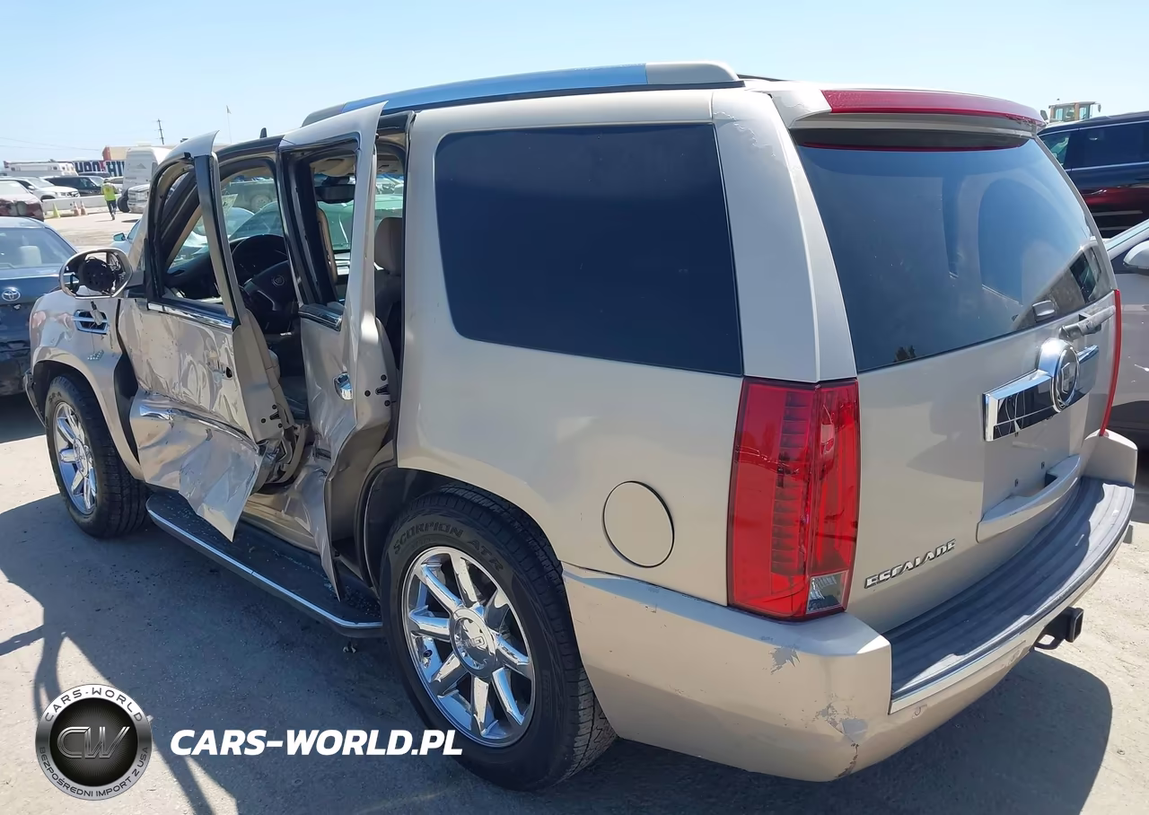 2007 Cadillac Escalade Standard VIN:1GYFK63847R243495 - 3