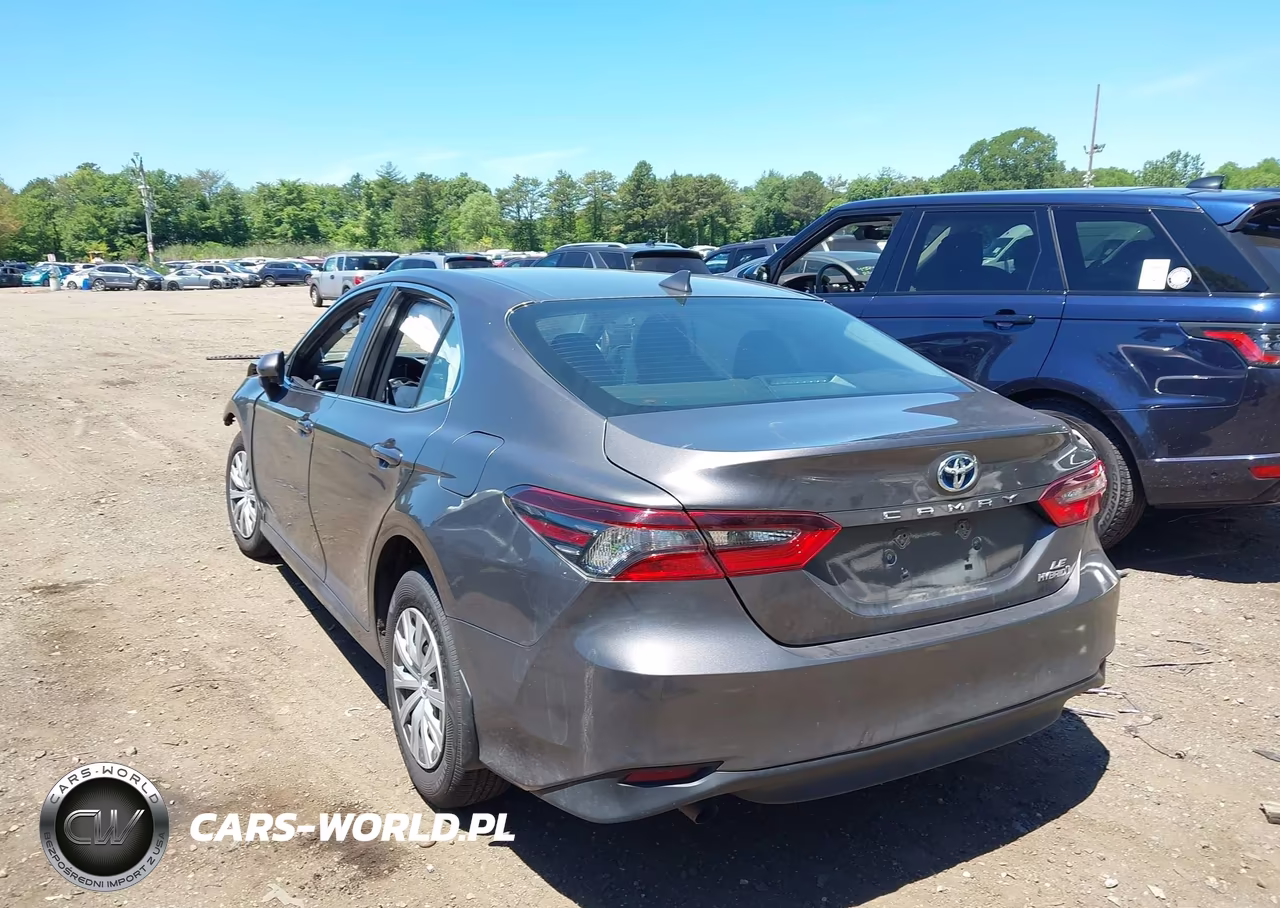 2022 Toyota Camry Le Hybrid VIN:4T1C31AK8NU570298 - 3