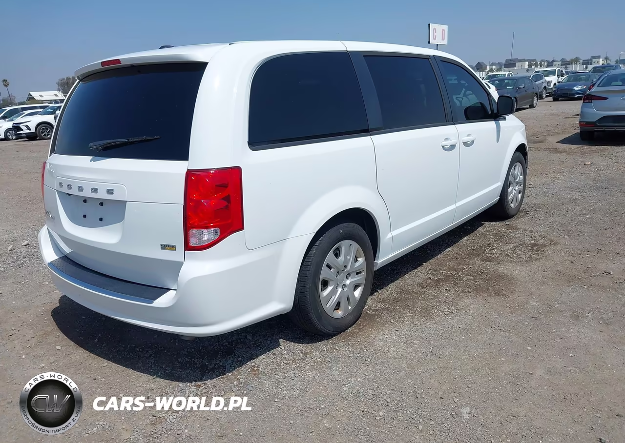 2018 Dodge Grand Caravan Se VIN:2C4RDGBG1JR313015 - 4
