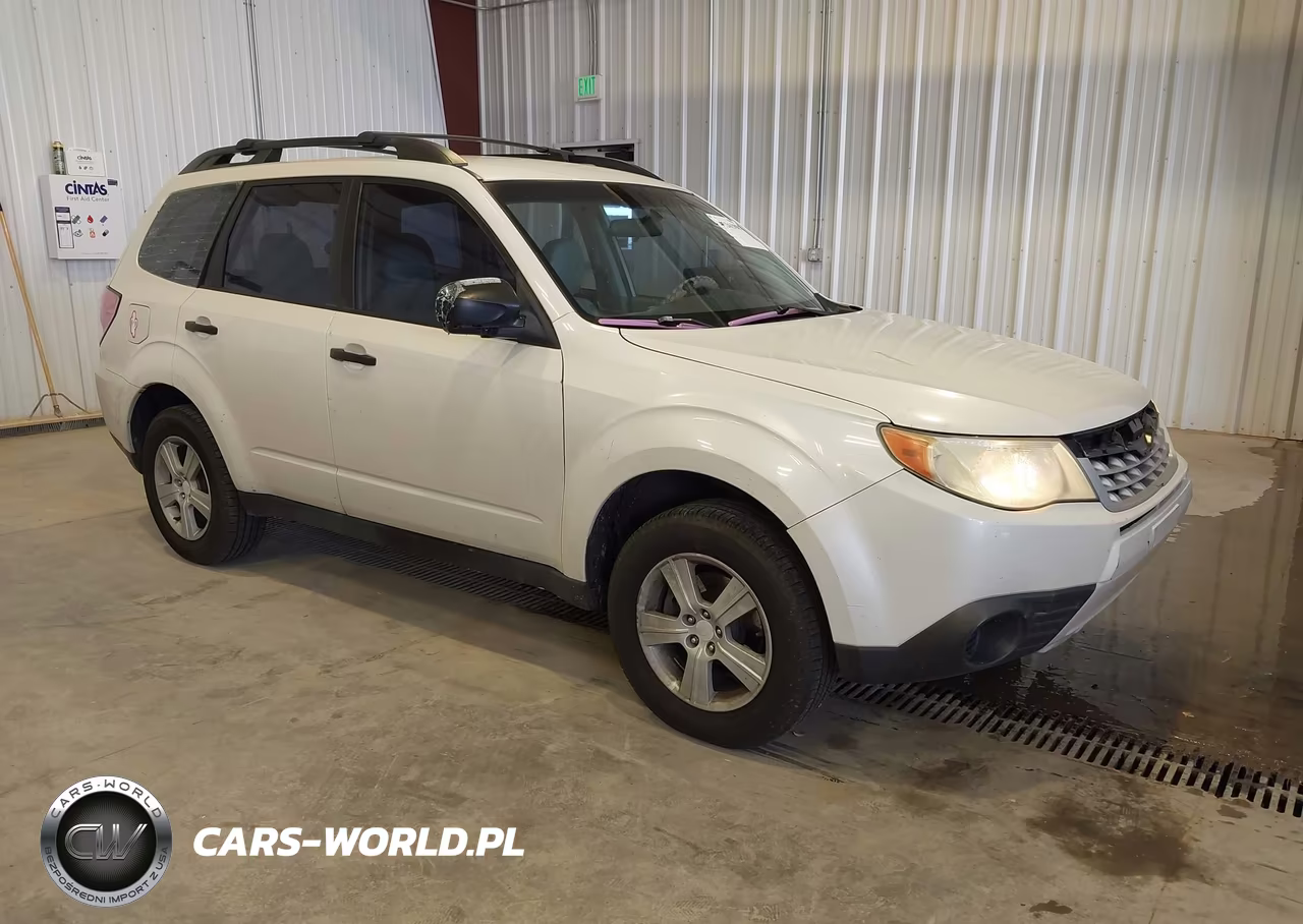 2011 Subaru Forester 2.5X – zdjęcie 1 z 12