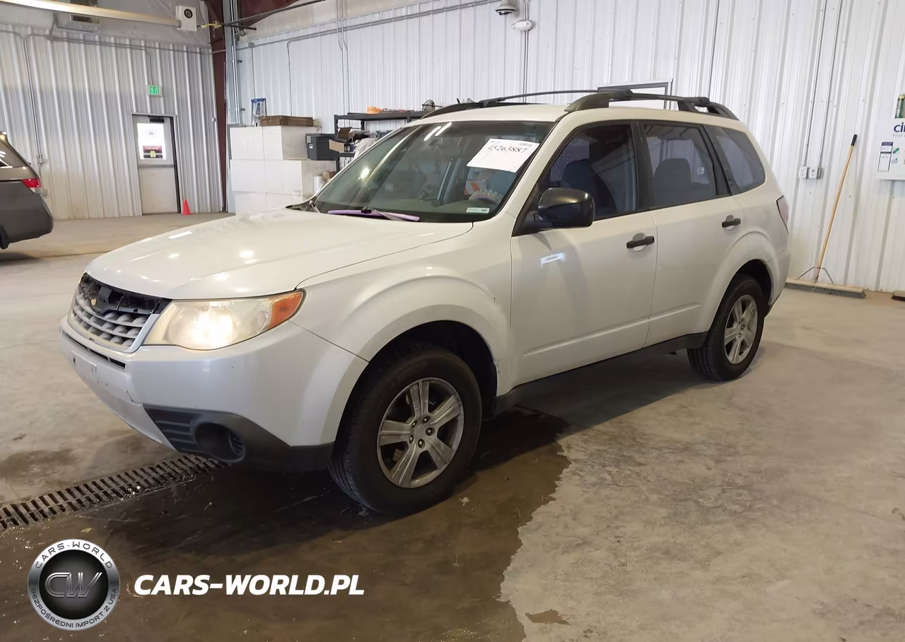 2011 Subaru Forester 2.5X VIN:JF2SHABC3BH774523 - 2