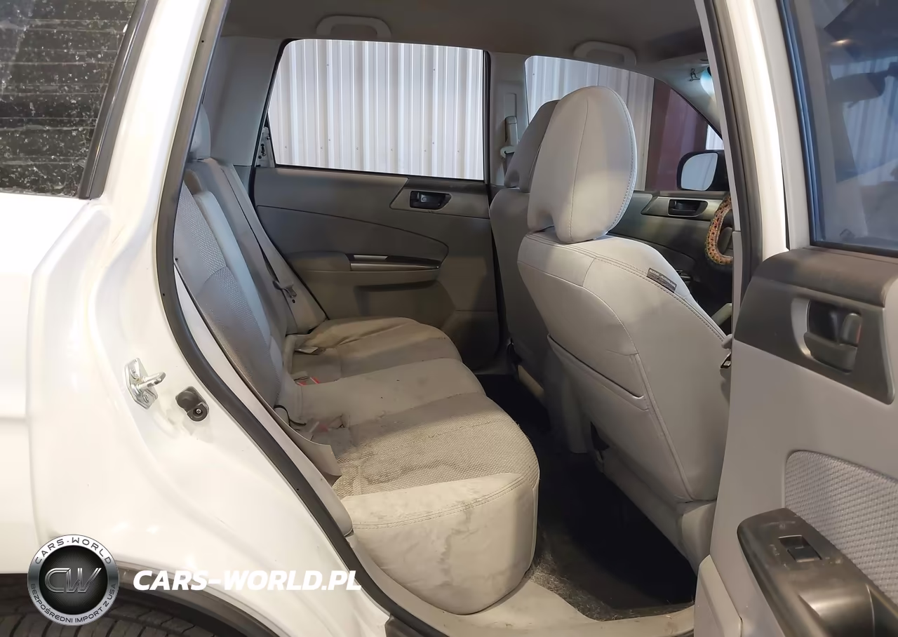 2011 Subaru Forester 2.5X VIN:JF2SHABC3BH774523 - 8