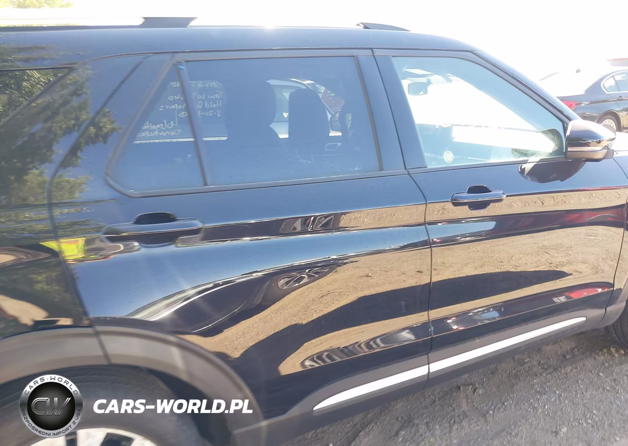 2025 Ford Explorer Platinum VIN:1FMUK8HH3SGB62571 - 12