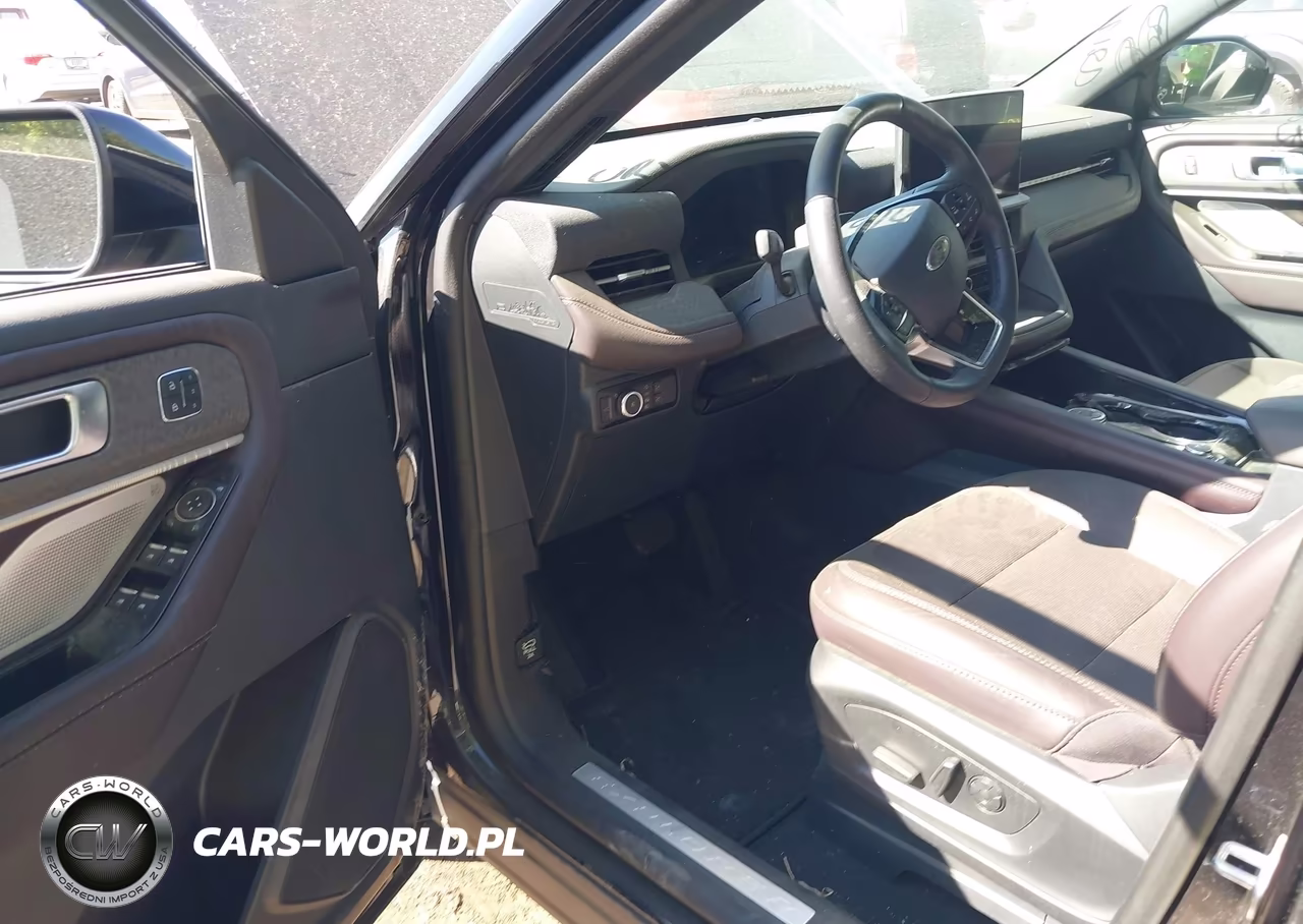 2025 Ford Explorer Platinum VIN:1FMUK8HH3SGB62571 - 5