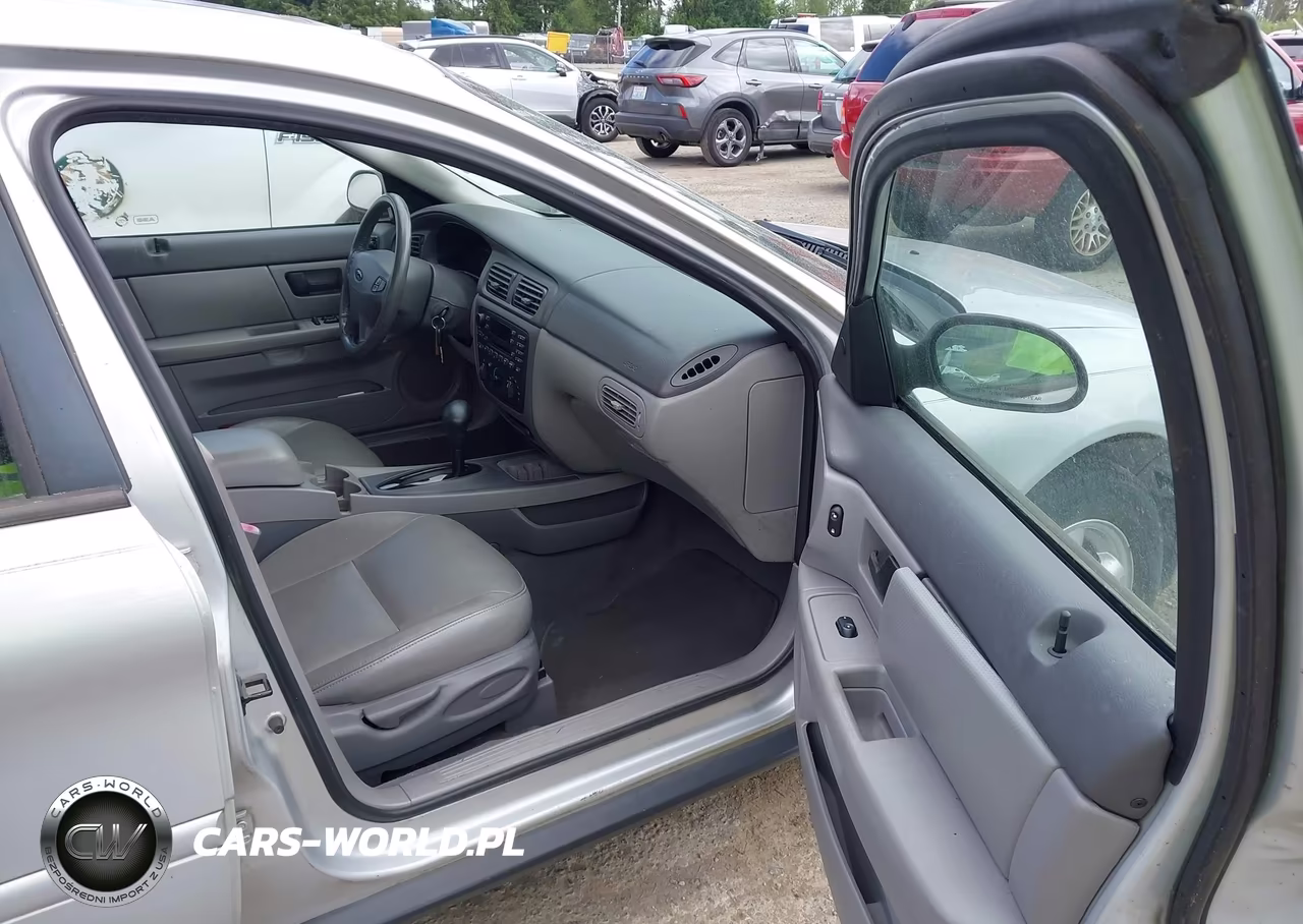 2003 Ford Taurus Ses VIN:1FAFP55S73G263021 - 5