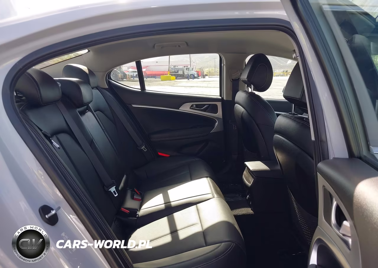 2019 Genesis G70 2.0T Sport VIN:KMTG24LA6KU026992 - 8