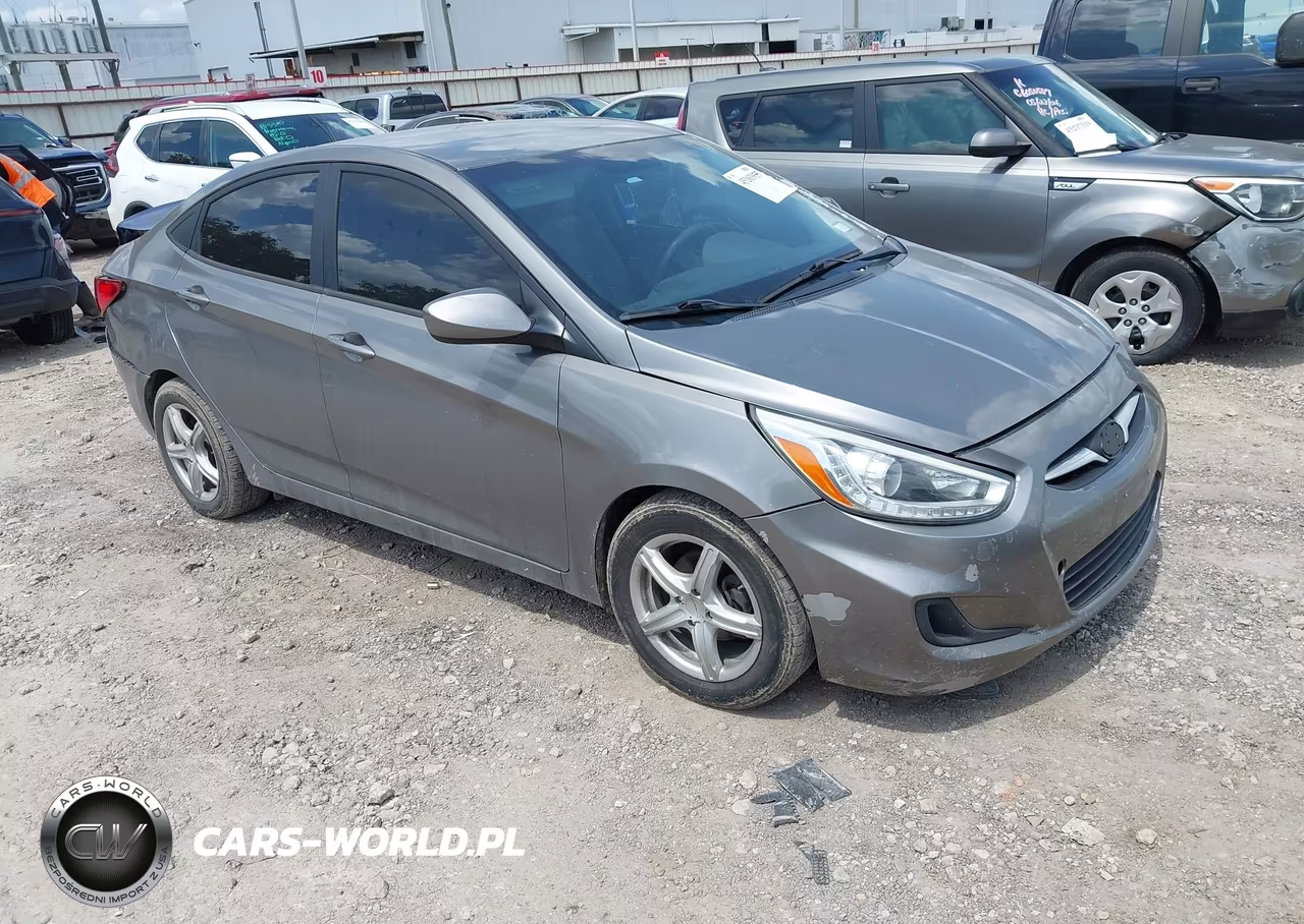 2014 Hyundai Accent Gls – zdjęcie 1 z 13