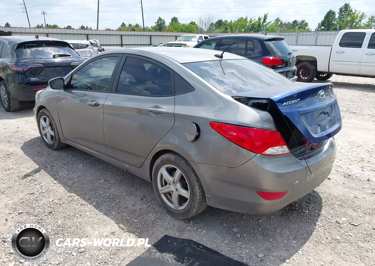2014 Hyundai Accent Gls VIN:KMHCU4AE5EU750007 - 3