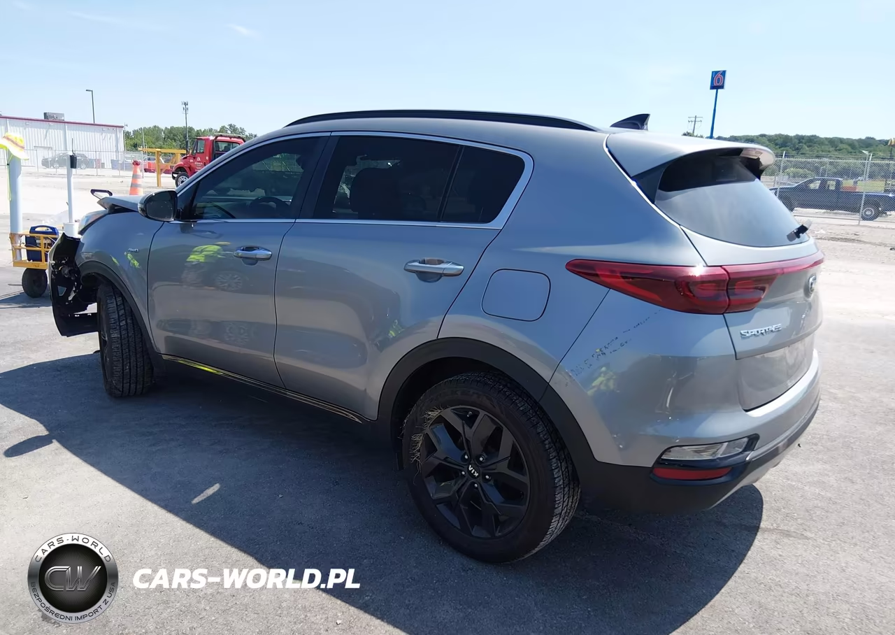 2020 Kia Sportage S VIN:KNDP6CAC9L7763024 - 3