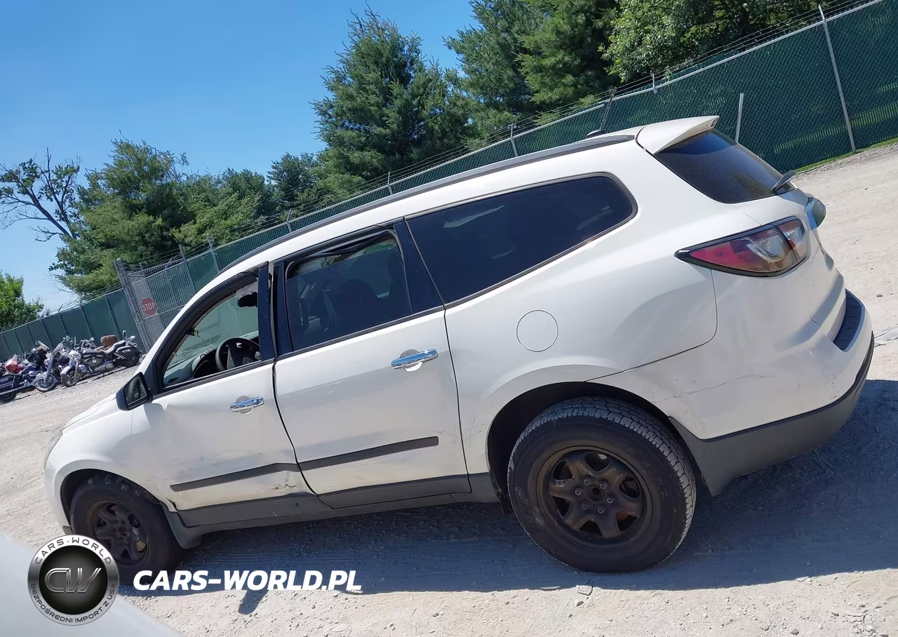 2015 Chevrolet Traverse Ls VIN:1GNKRFED0FJ194374 - 15