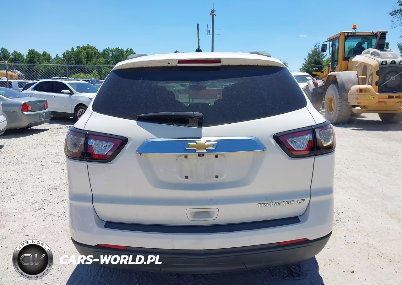 2015 Chevrolet Traverse Ls VIN:1GNKRFED0FJ194374 - 17