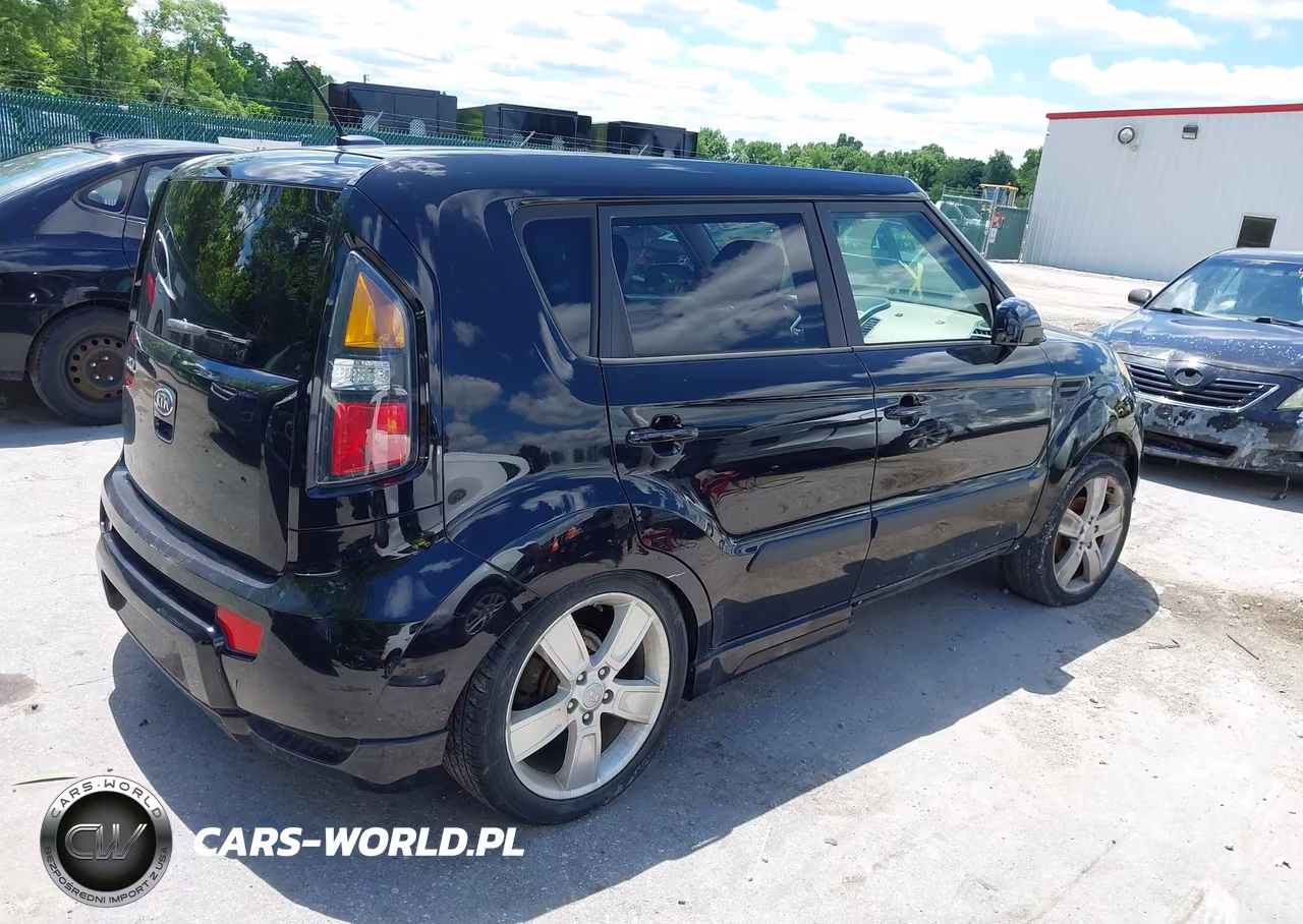 2011 Kia Soul Base VIN:KNDJT2A23B7279865 - 4