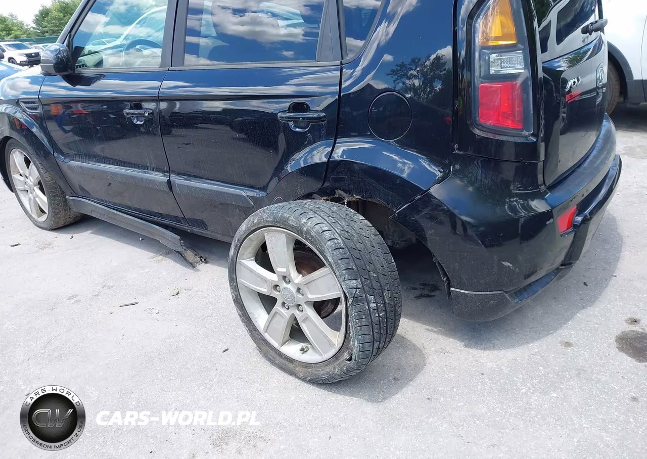 2011 Kia Soul Base VIN:KNDJT2A23B7279865 - 6