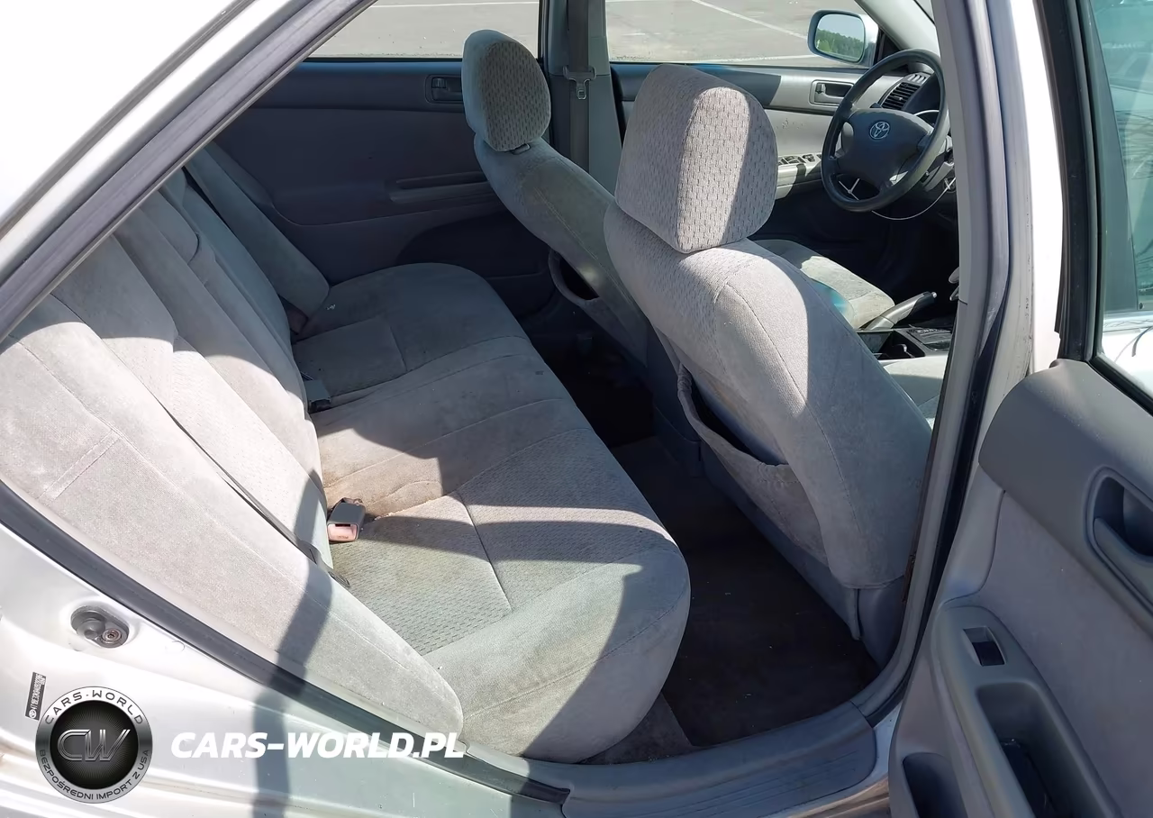 2004 Toyota Camry Le VIN:4T1BE32K84U928286 - 8
