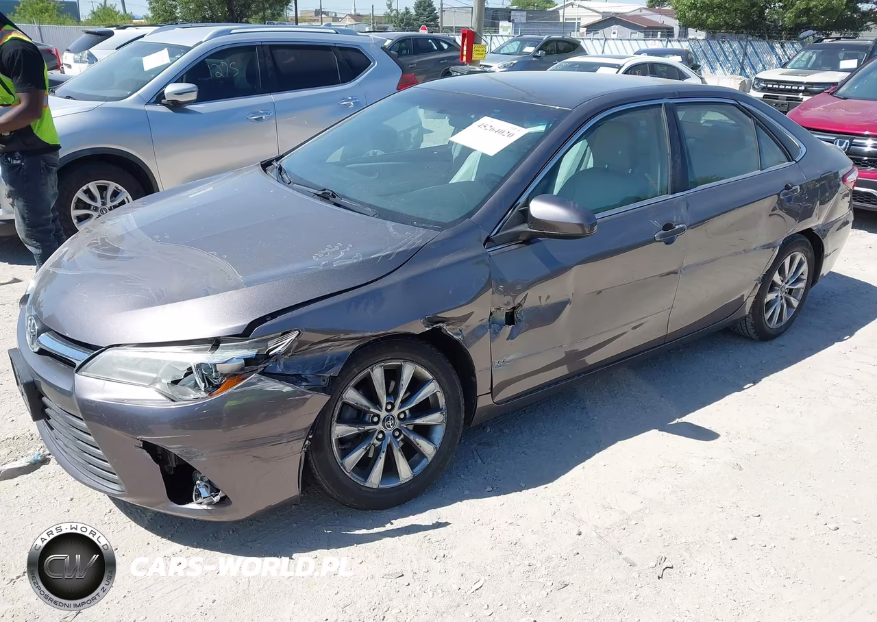 2015 Toyota Camry Xle VIN:4T4BF1FKXFR480220 - 2