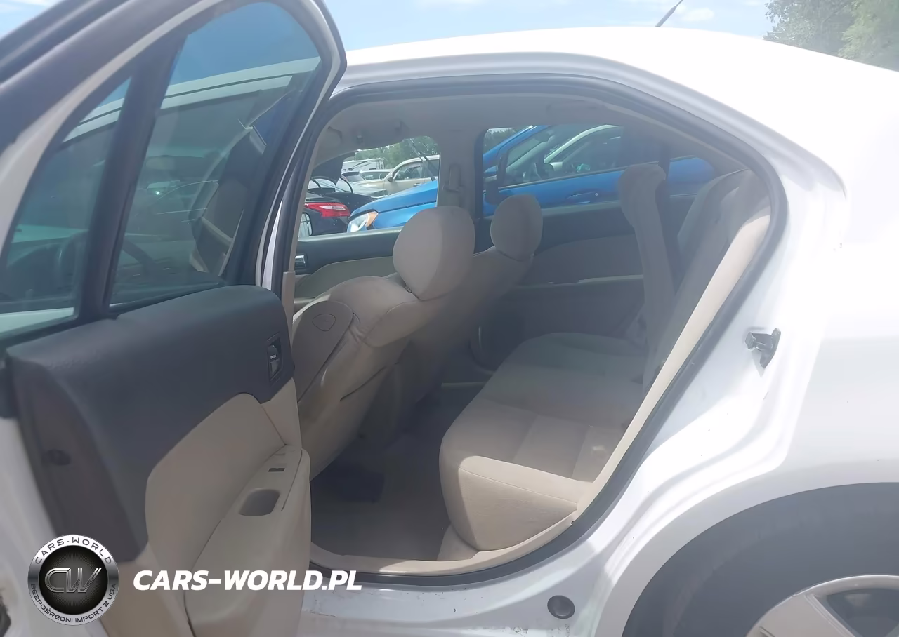 2007 Ford Fusion Se VIN:3FAHP07Z77R179107 - 8