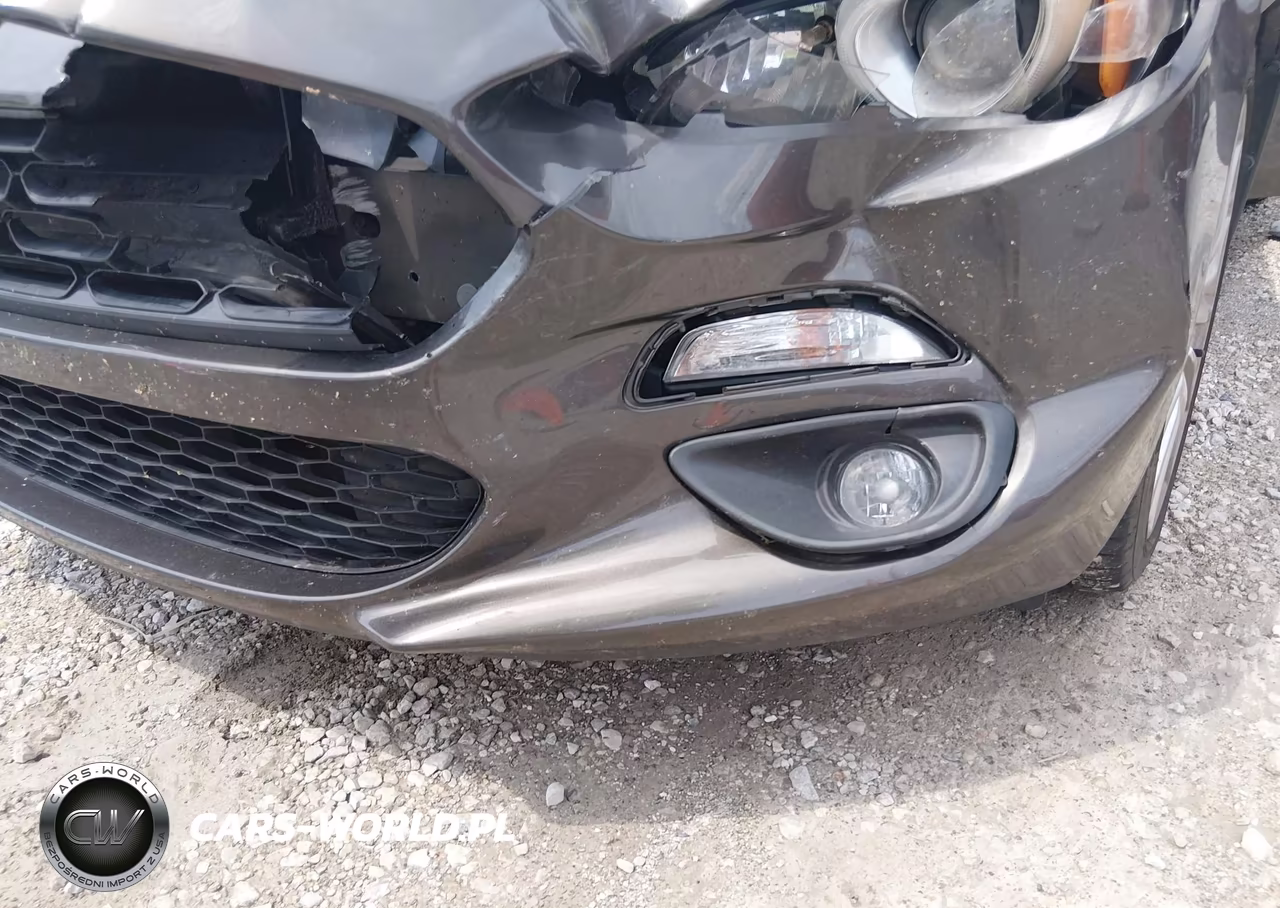 2017 Fiat 124 Spider Lusso VIN:JC1NFAEK1H0128941 - 21