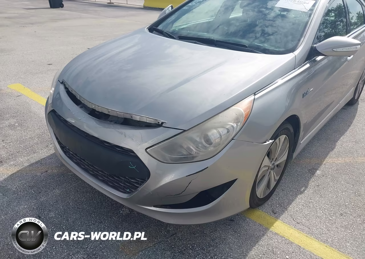 2014 Hyundai Sonata Hybrid Limited VIN:KMHEC4A4XEA104367 - 6