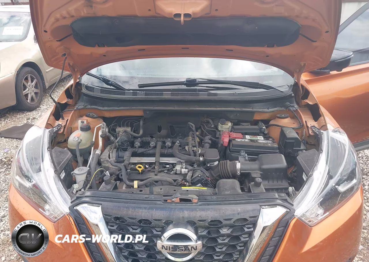 2018 Nissan Kicks Sr VIN:3N1CP5CU0JL524356 - 10