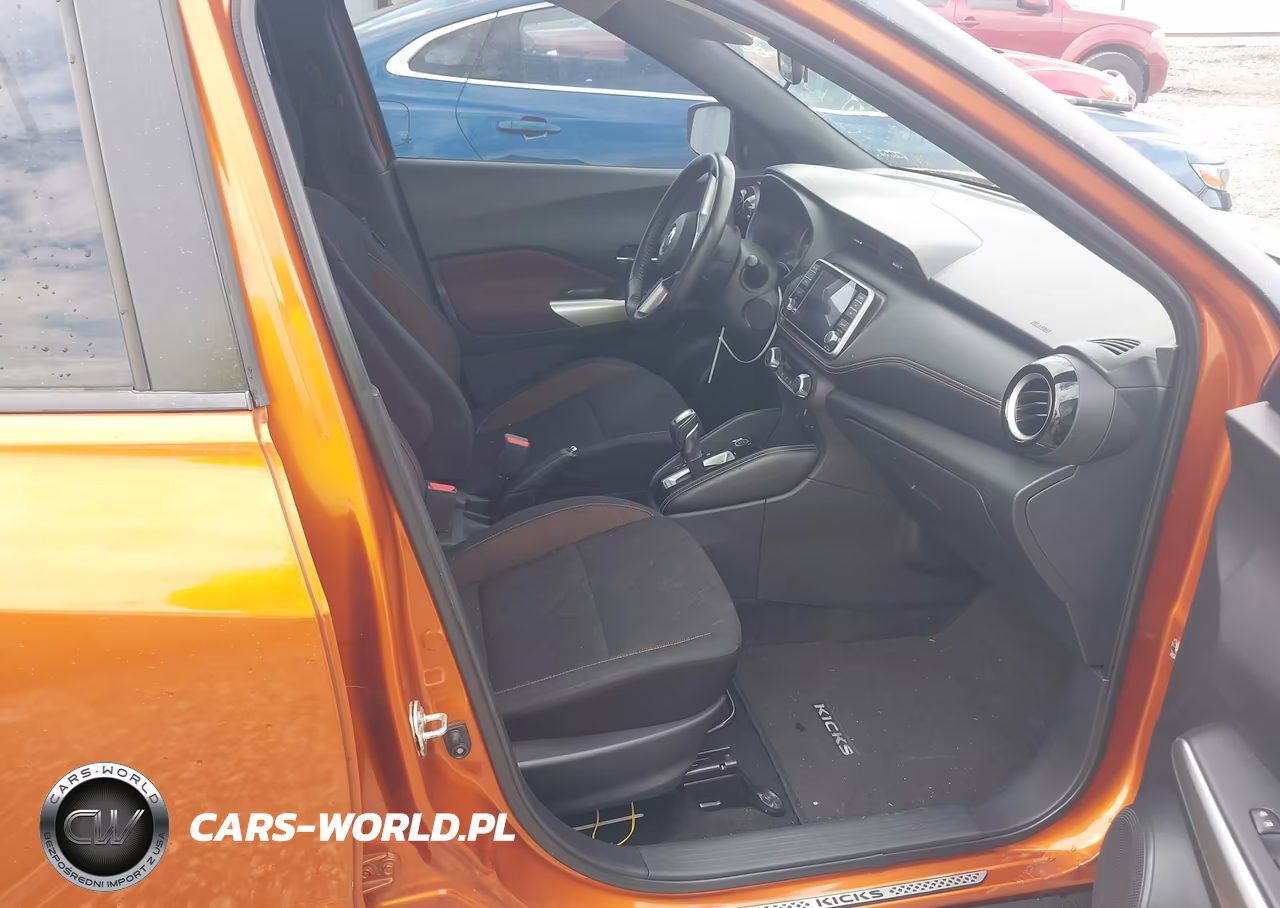 2018 Nissan Kicks Sr VIN:3N1CP5CU0JL524356 - 5