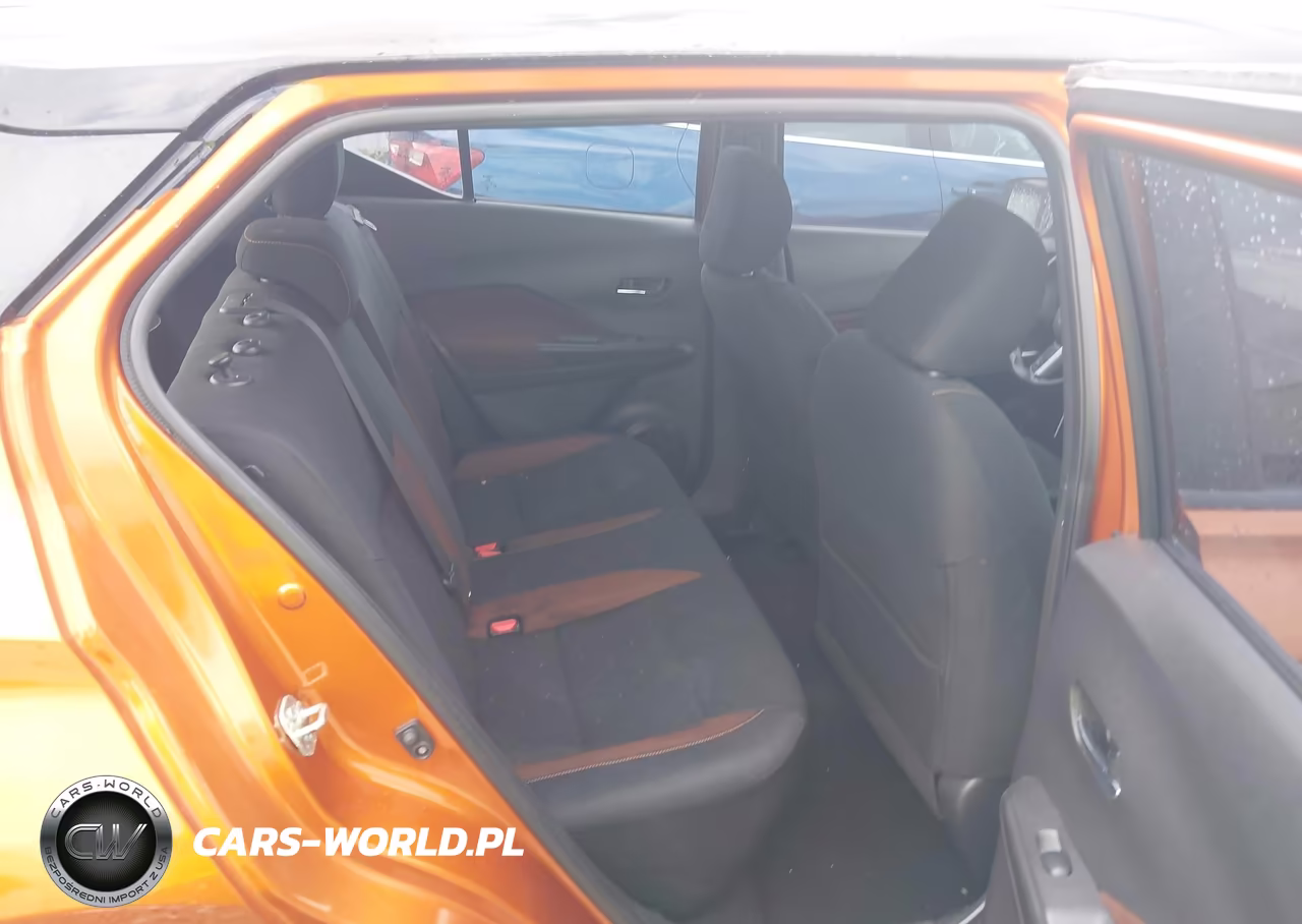 2018 Nissan Kicks Sr VIN:3N1CP5CU0JL524356 - 8