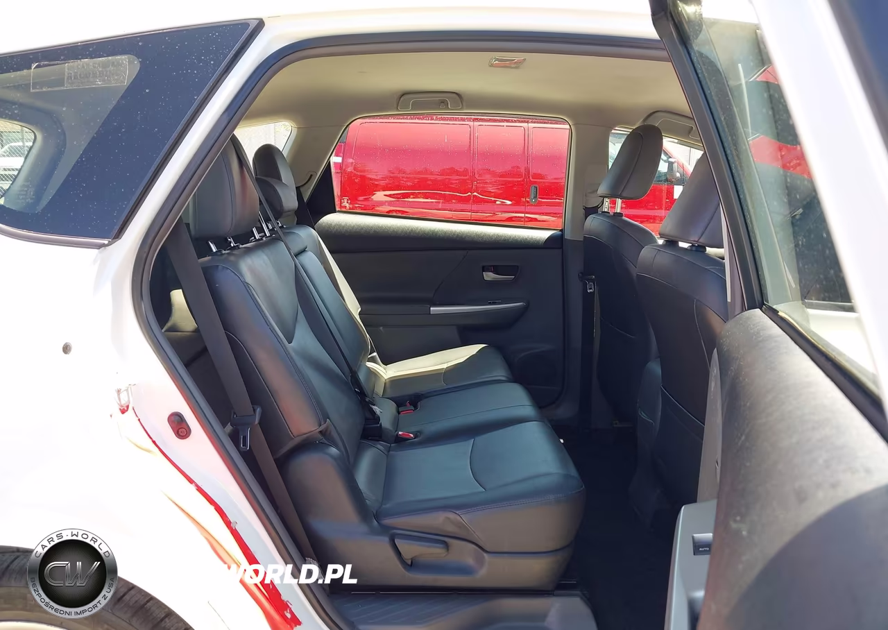 2013 Toyota Prius V Five VIN:JTDZN3EU3D3258667 - 18