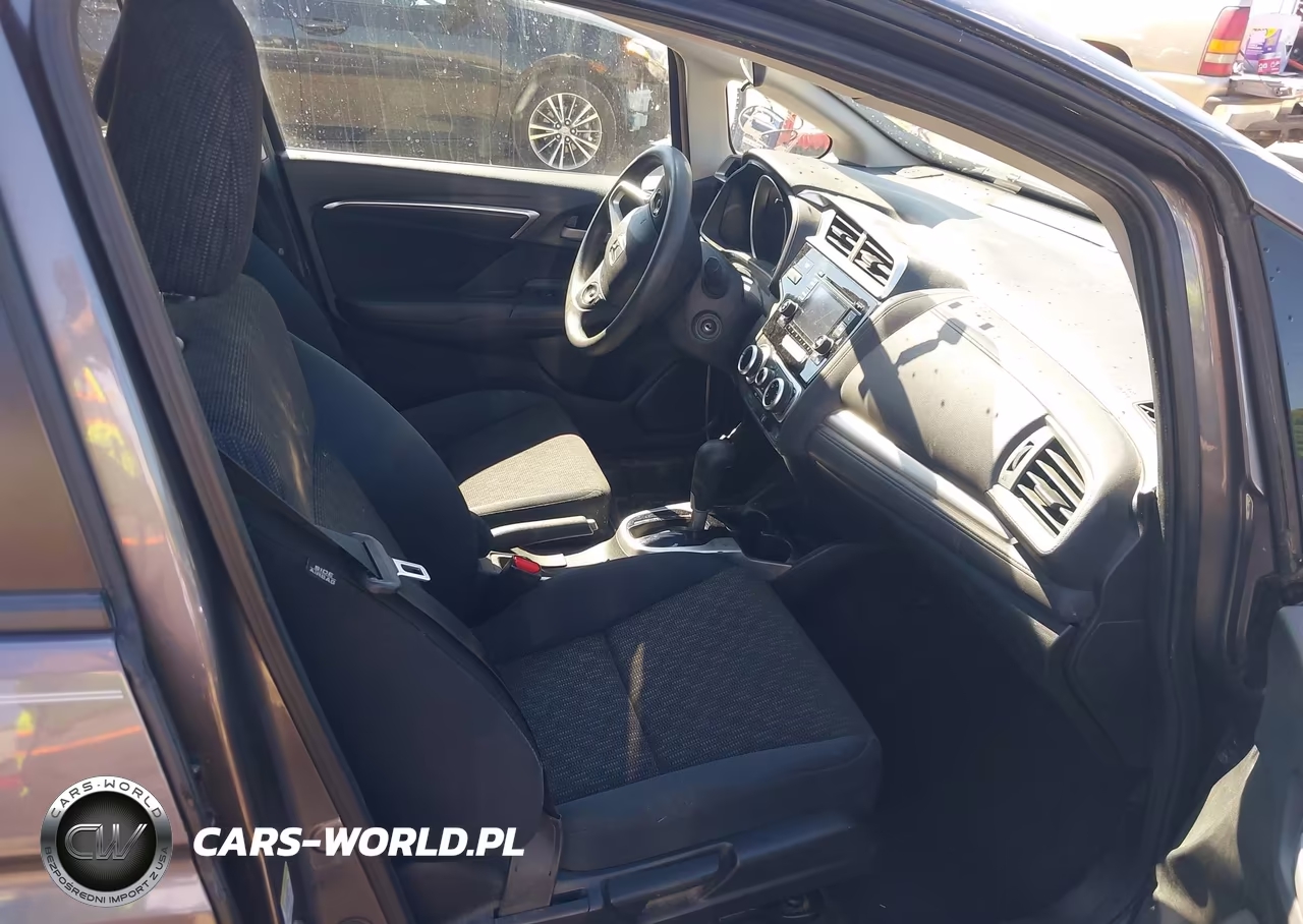 2015 Honda Fit Lx VIN:3HGGK5H51FM733297 - 5
