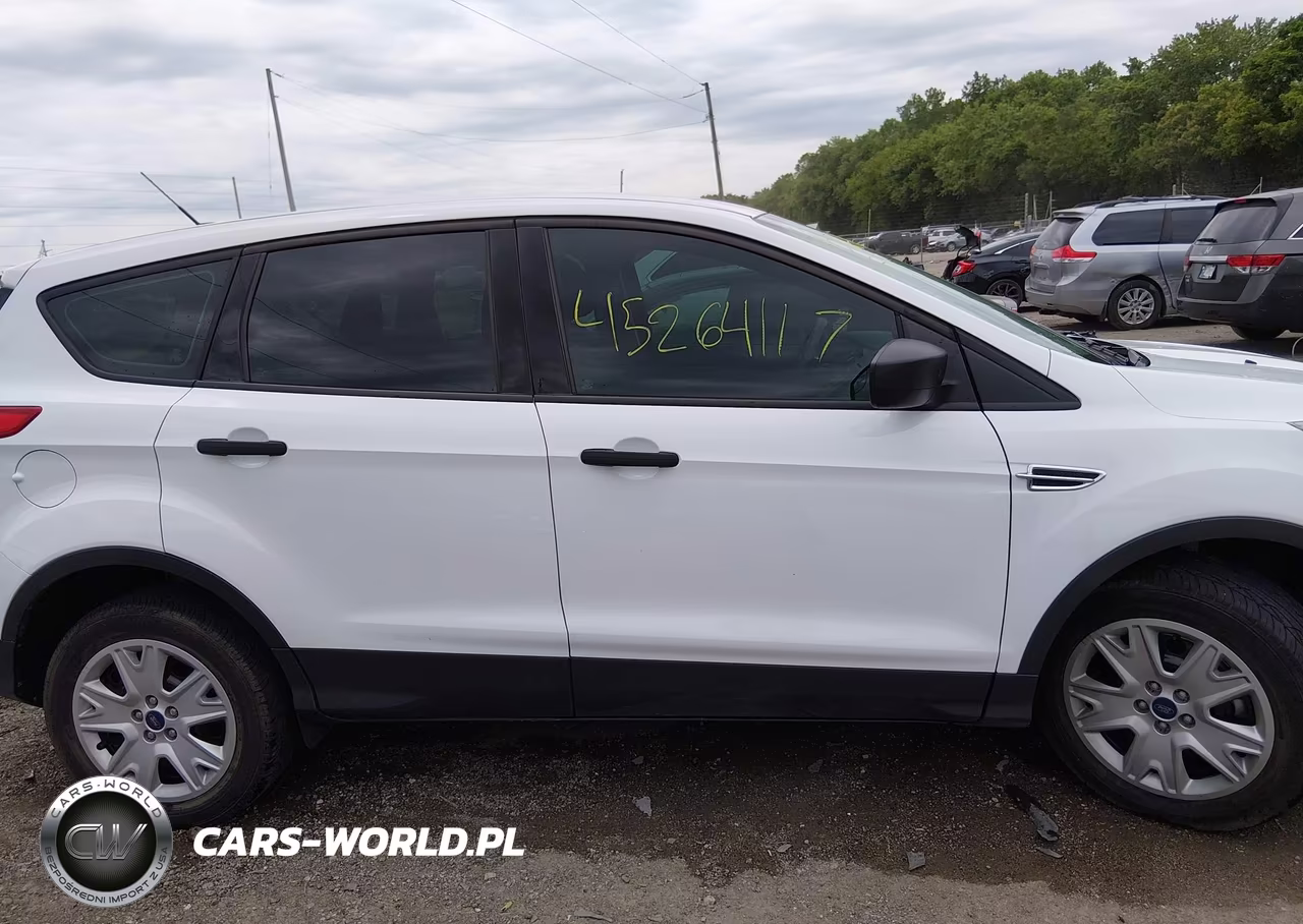 2013 Ford Escape S VIN:1FMCU0F72DUC77409 - 13