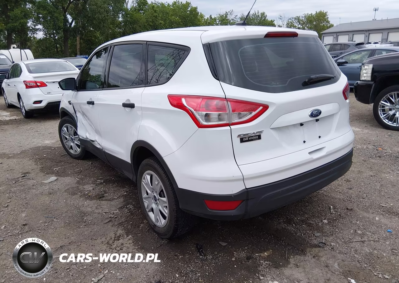2013 Ford Escape S VIN:1FMCU0F72DUC77409 - 3