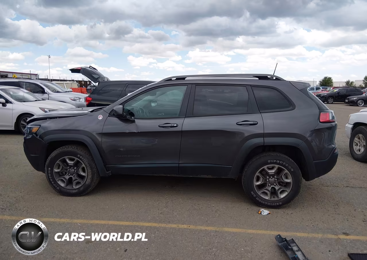 2019 Jeep Cherokee Trailhawk 4X4 VIN:1C4PJMBX4KD361661 - 15