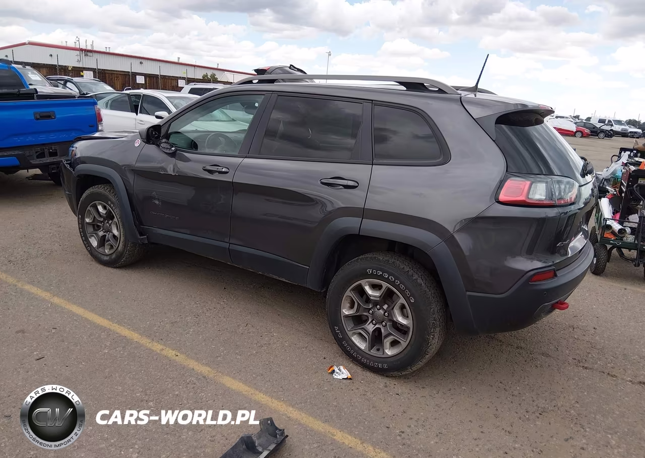 2019 Jeep Cherokee Trailhawk 4X4 VIN:1C4PJMBX4KD361661 - 3