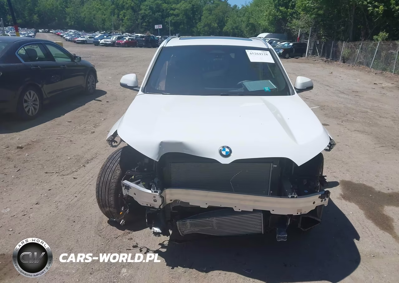 2025 BMW X1 xDrive28I VIN:WBX73EF0XS5326780 - 12