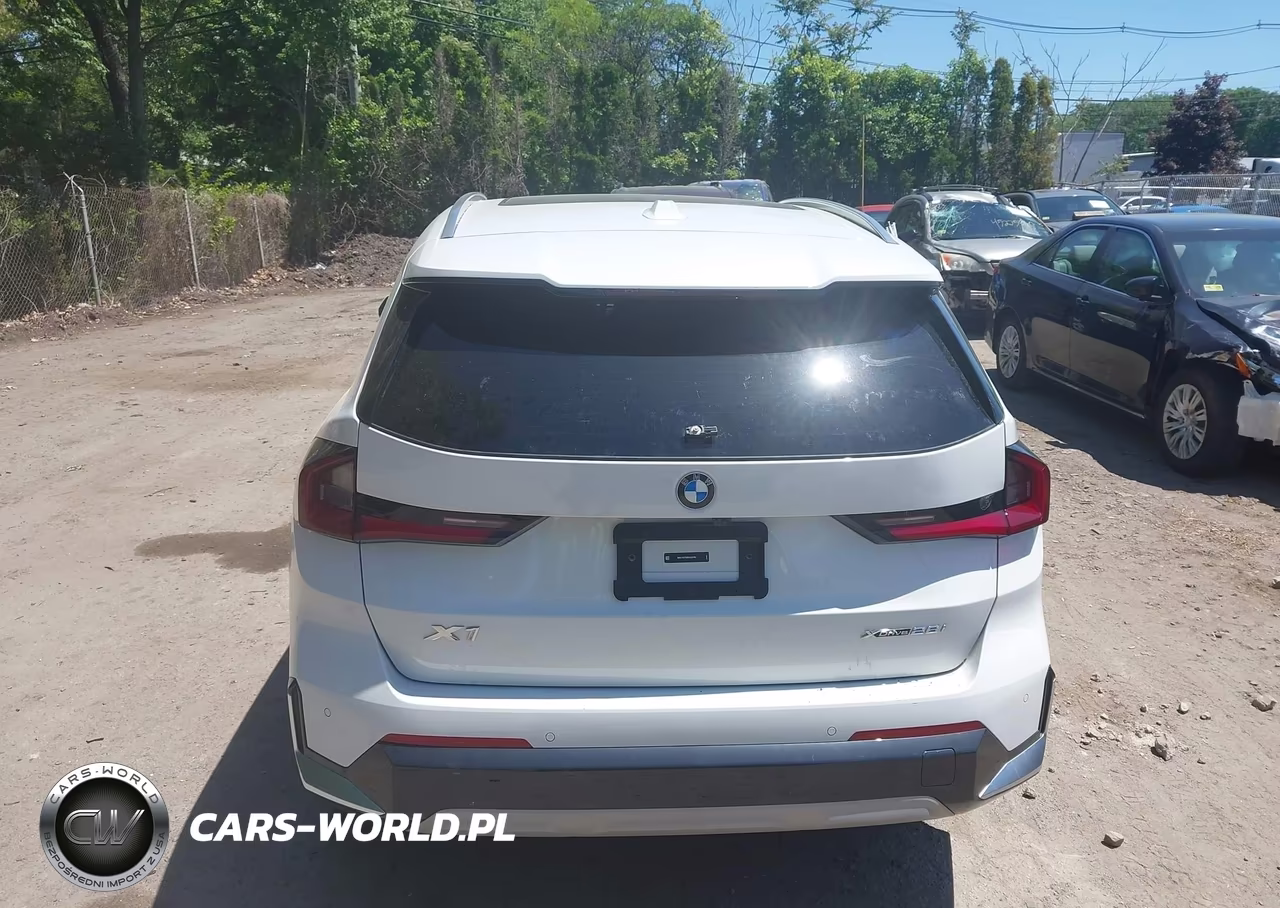 2025 BMW X1 xDrive28I VIN:WBX73EF0XS5326780 - 16