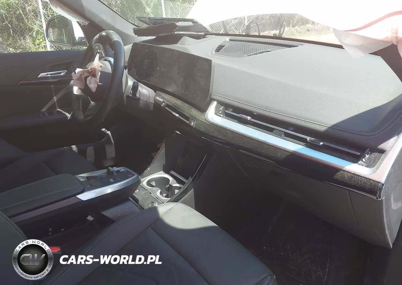 2025 BMW X1 xDrive28I VIN:WBX73EF0XS5326780 - 5
