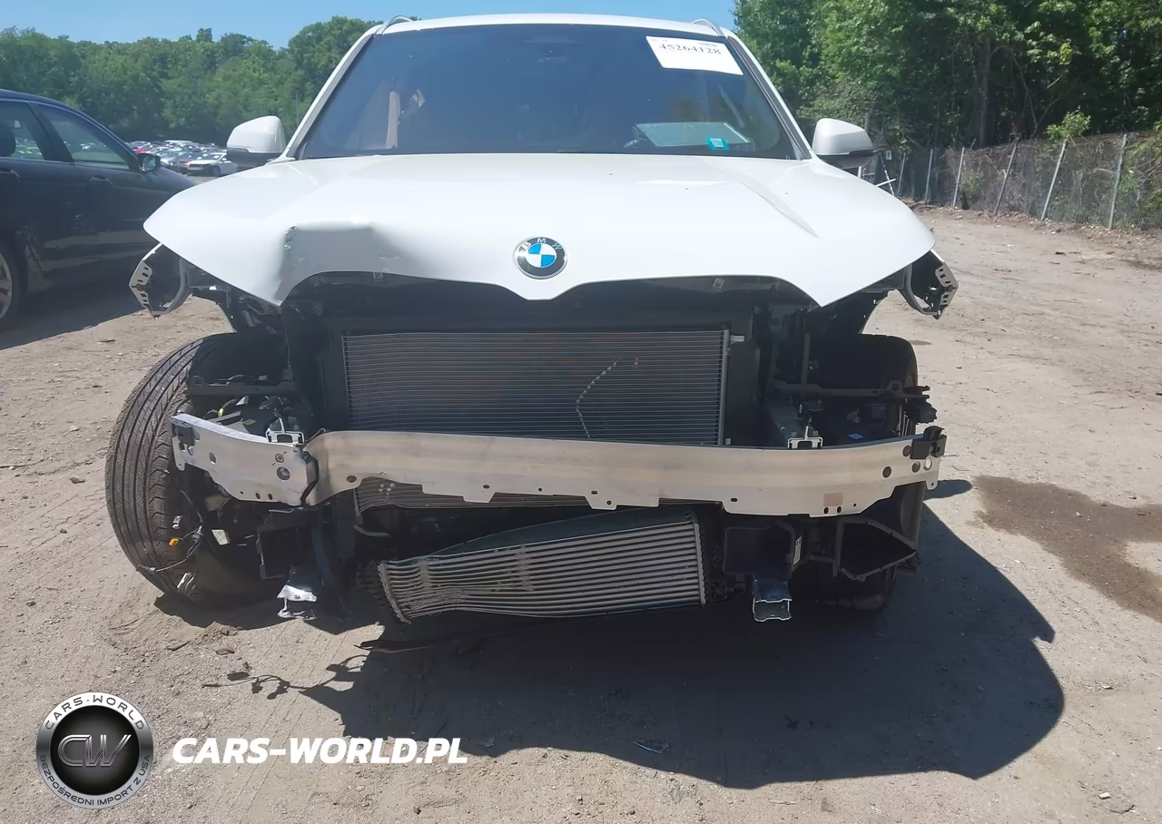 2025 BMW X1 xDrive28I VIN:WBX73EF0XS5326780 - 6