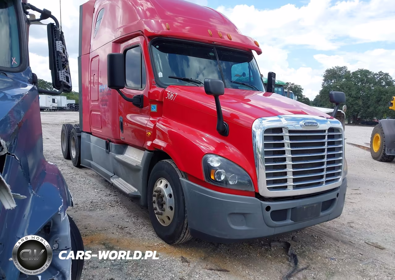 2015 Freightliner Cascadia 125