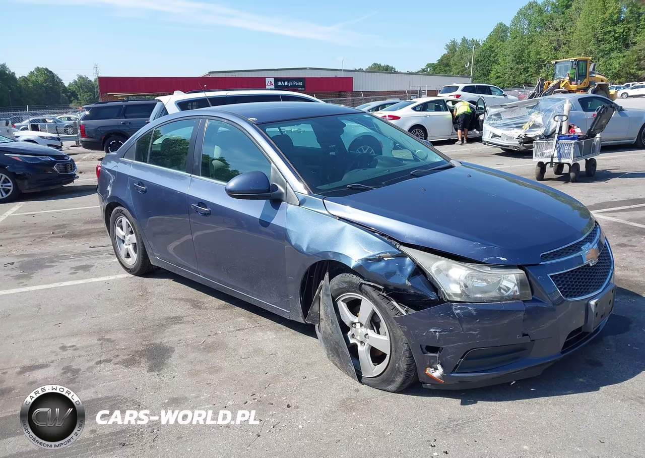 2014 Chevrolet Cruze 1Lt Auto – zdjęcie 1 z 13