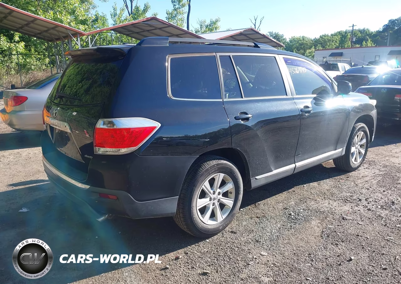 2011 Toyota Highlander Se V6 VIN:5TDBK3EH2BS053074 - 4