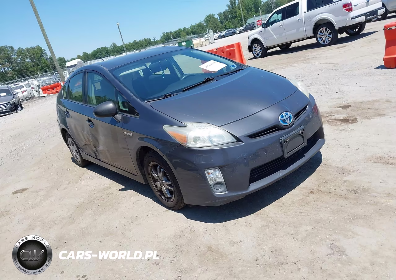 2011 Toyota Prius Three – zdjęcie 1 z 16