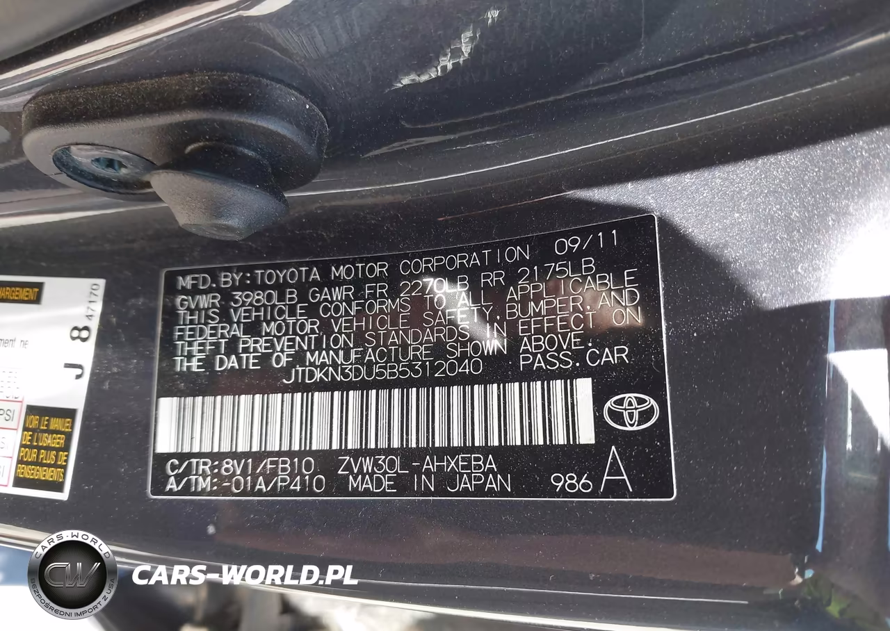 2011 Toyota Prius Three VIN:JTDKN3DU5B5312040 - 9