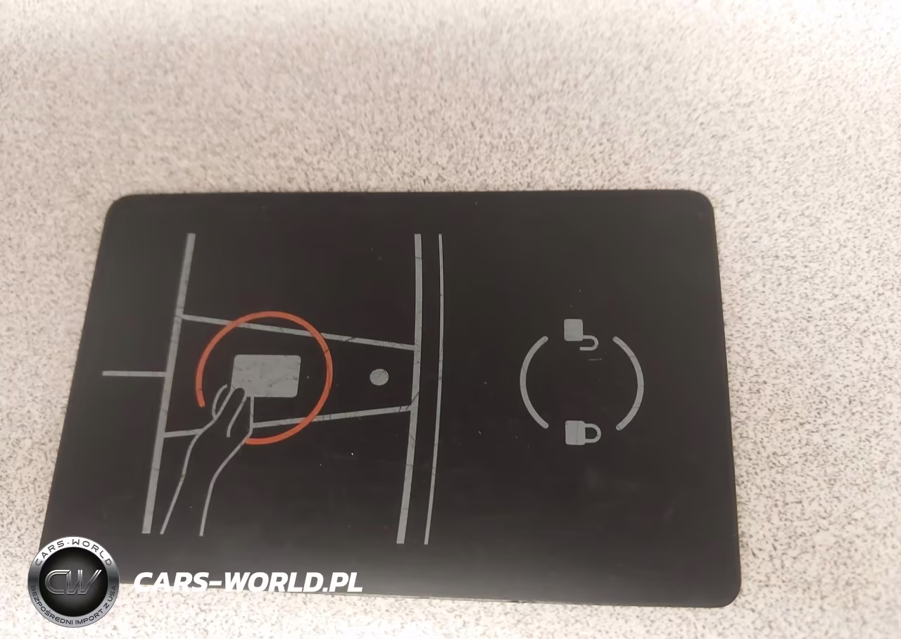 2023 Tesla Model Y VIN:7SAYGDEE8PA105570 - 11