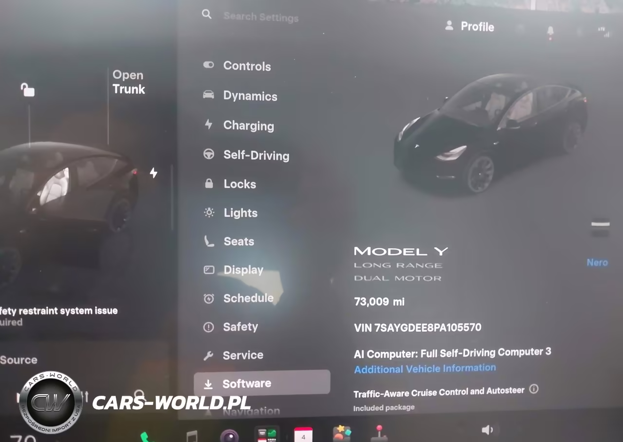 2023 Tesla Model Y VIN:7SAYGDEE8PA105570 - 7