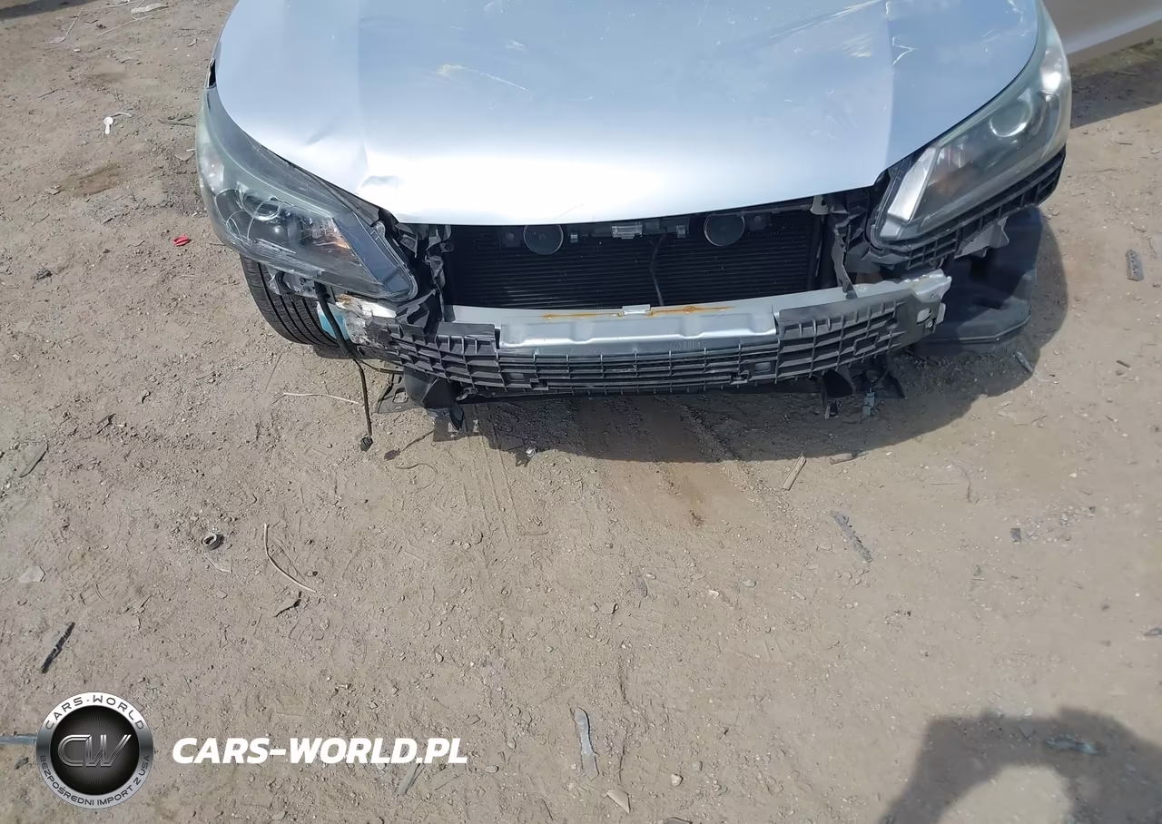 2015 Honda Accord Sport VIN:1HGCR2F57FA158406 - 6