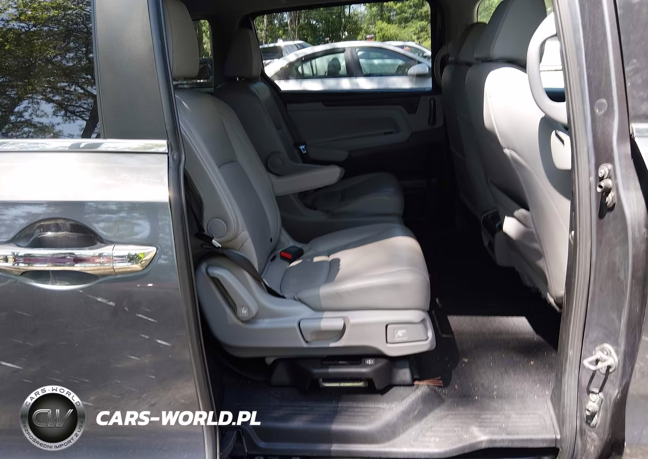 2018 Honda Odyssey Ex-L VIN:5FNRL6H70JB049883 - 8