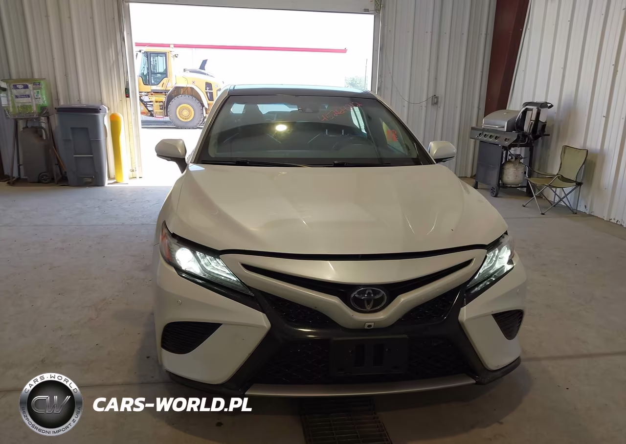 2018 Toyota Camry Xse V6 VIN:4T1BZ1HK4JU012832 - 12