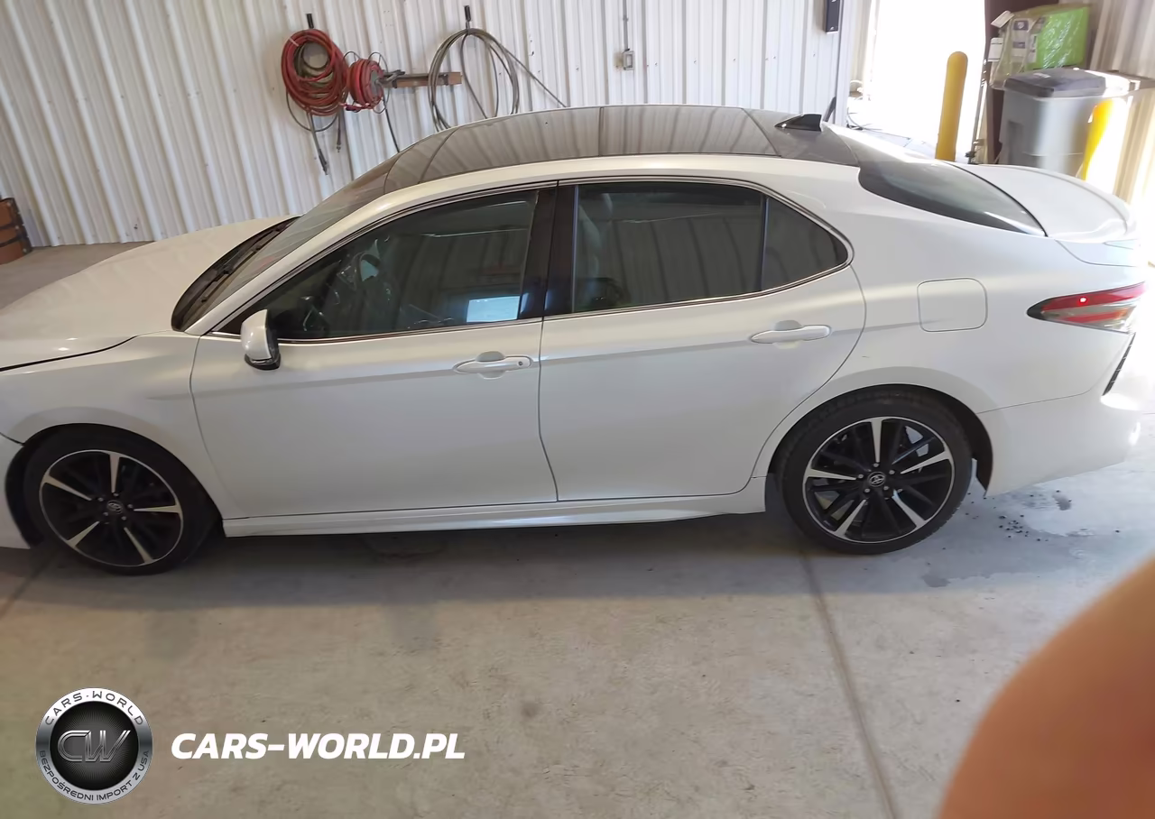 2018 Toyota Camry Xse V6 VIN:4T1BZ1HK4JU012832 - 14