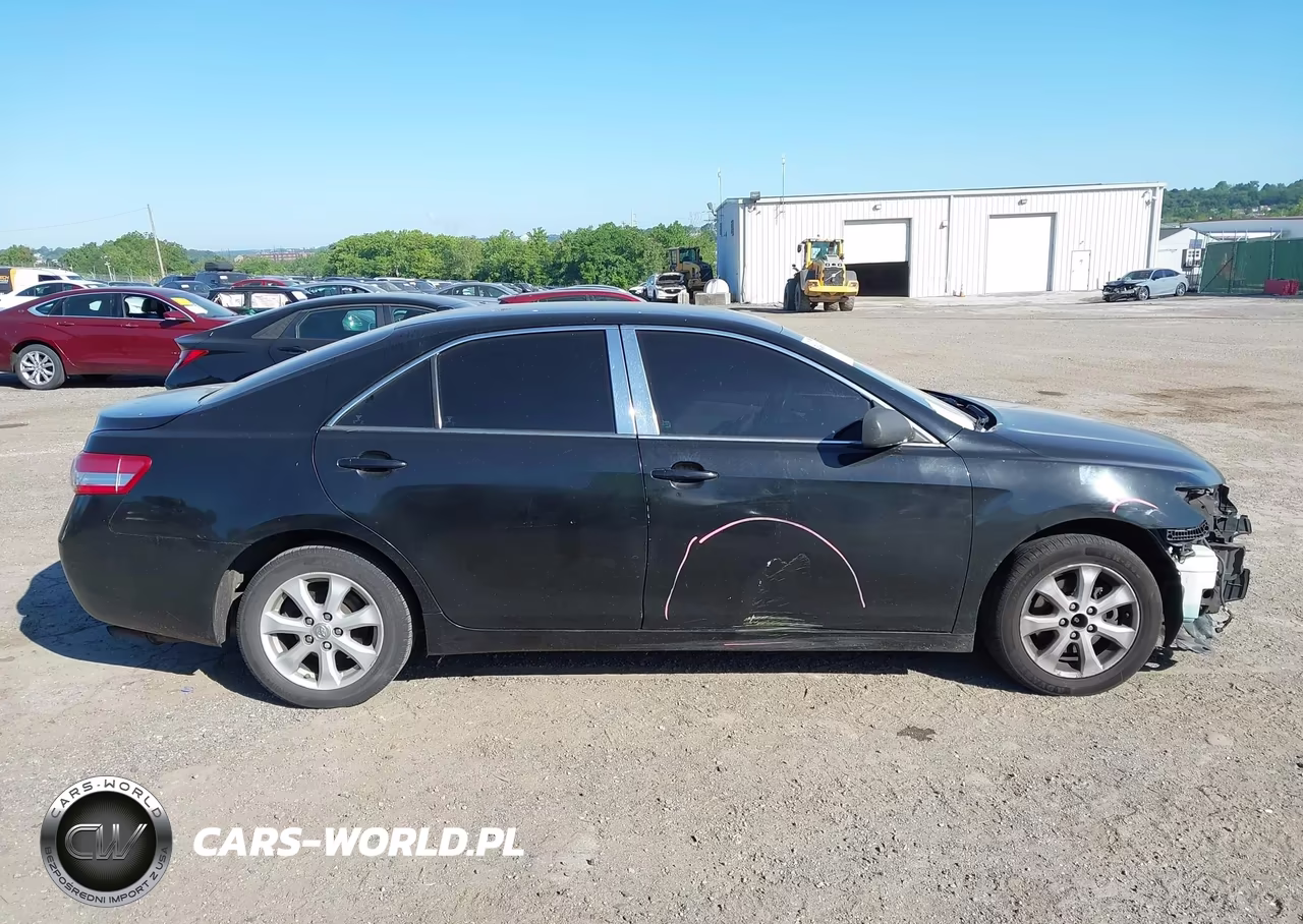 2011 Toyota Camry Le VIN:4T1BF3EK2BU124202 - 13