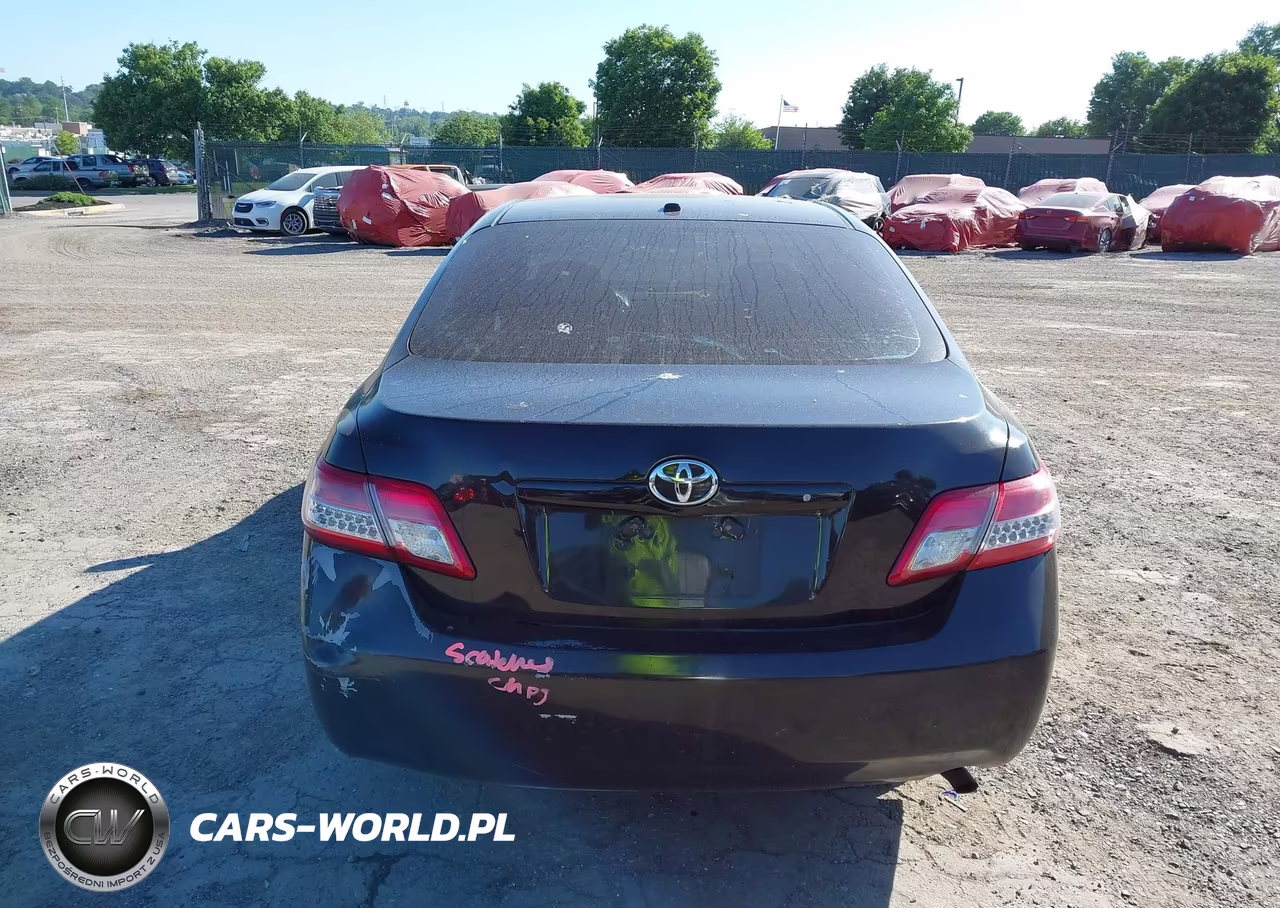 2011 Toyota Camry Le VIN:4T1BF3EK2BU124202 - 16